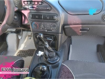 Коврики EVA 3D c бортами для Chevrolet Niva 2002 - 2009